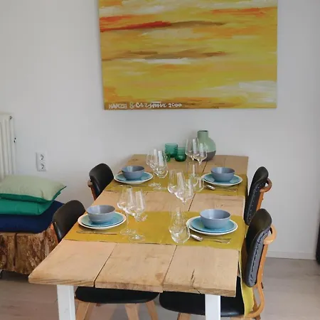 2 Bedroom Lovely In 度假居