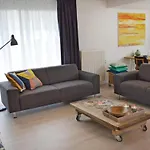 Vakantiehuis 2 Bedroom Lovely In